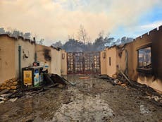 Incendios arrasan escuelas en Los Ángeles y destruyen santuarios educativos al aire libre