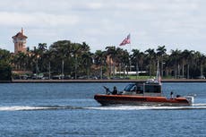 Trump iza bandera de EEUU a toda asta antes de finalizar luto de 30 días por muerte de Carter