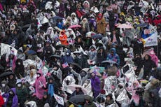 Alto asesor del presidente surcoreano destituido pide suspender los intentos de arrestarlo