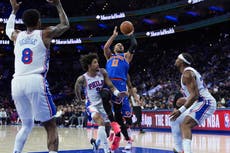 Brunson aporta 16 de sus 38 puntos en cuarto periodo y alargue; Knicks derrotan 125-119 a 76ers