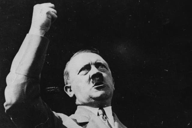 <p>El dictador nazi Adolf Hitler padecía una enfermedad genética que habría afectado a sus órganos sexuales </p>