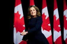 Freeland se postula para reemplazar a Trudeau como primer ministro de Canadá