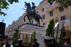 Municipio de Lima regresa estatua de Francisco Pizarro cerca de la plaza más importante de Perú