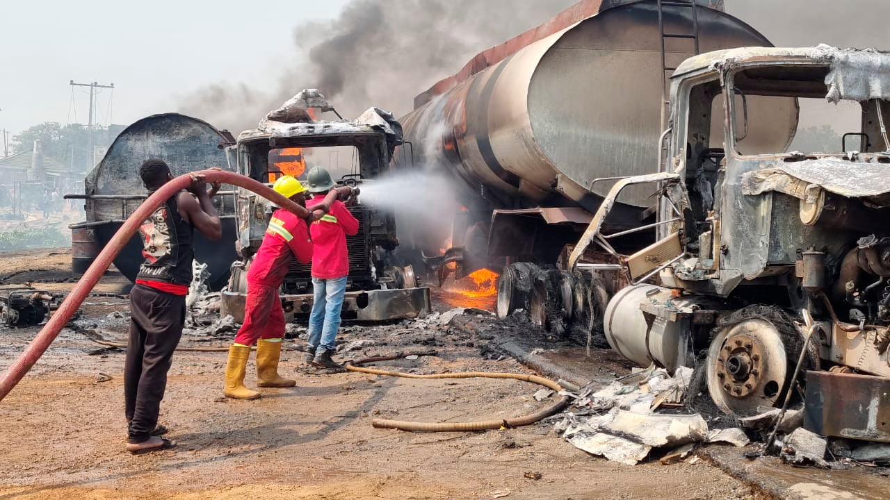 NIGERIA-CAMIÓN CISTERNA-EXPLOSIÓN