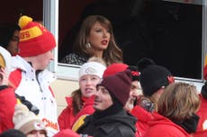 Taylor Swift vuelve al Arrowhead para ver a Travis Kelce y los Chiefs