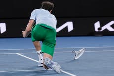 Medvedev multado con 76.000 dólares por sus arrebatos en el Abierto de Australia