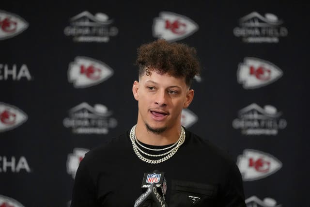 CHIEFS-MAHOMES