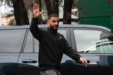 Kyle Walker llega a Italia para fichar con el AC Milan