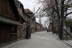 Un acto recuerda el 80vo aniversario de la liberación del campo de exterminio de Auschwitz