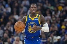 Schroder anota 23 puntos y Warriors carentes de Curry doblegan 114-103 a Jazz