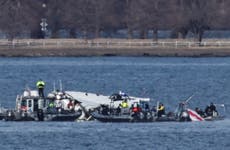 Datos del accidente aéreo en Washington DC revelan altitudes inconsistentes