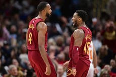 Garland y Mobley, recién elegidos al Juego de Estrellas, llevan a Cavs a triunfo 137-115 ante Hawks