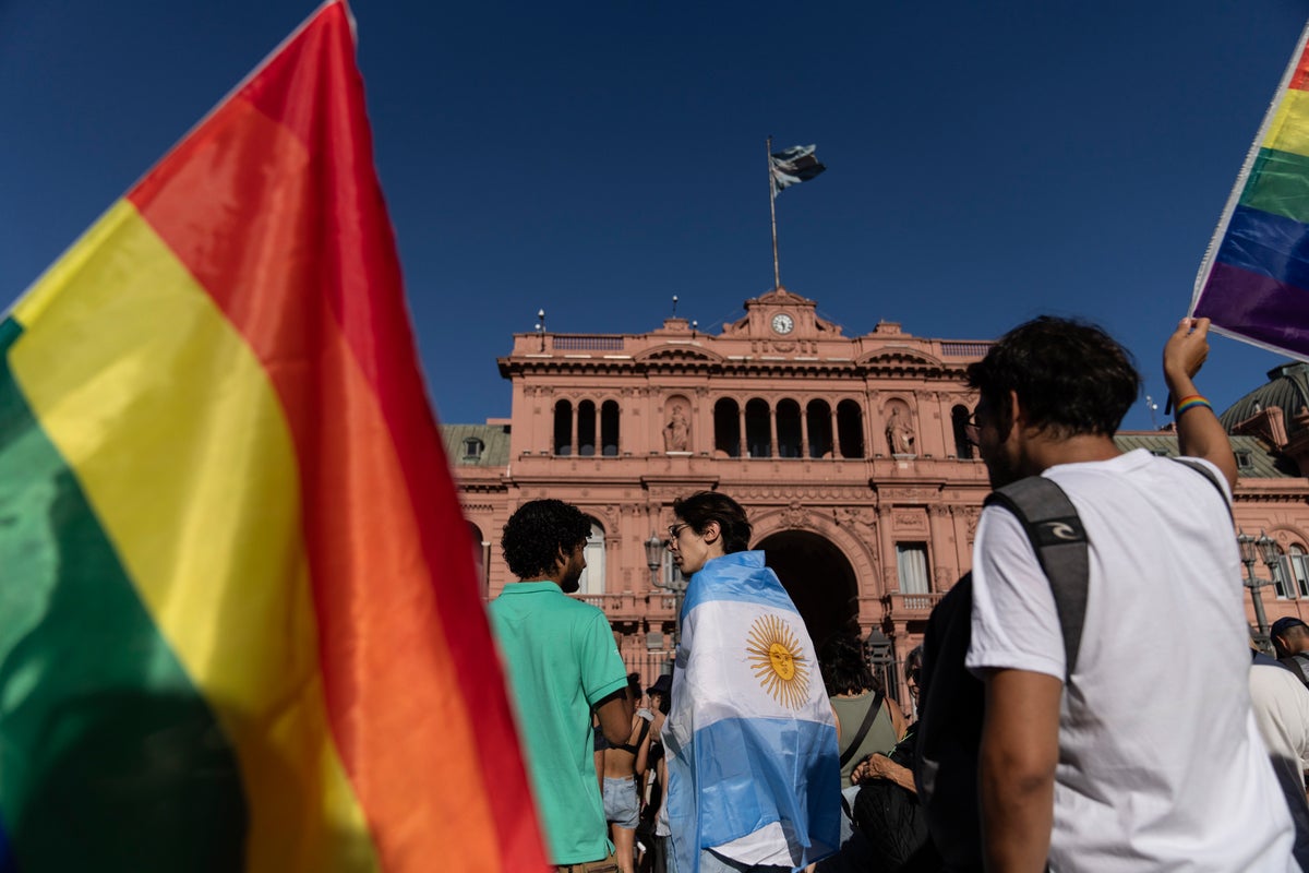 Miles se manifiestan en Argentina en rechazo al discurso del presidente ...