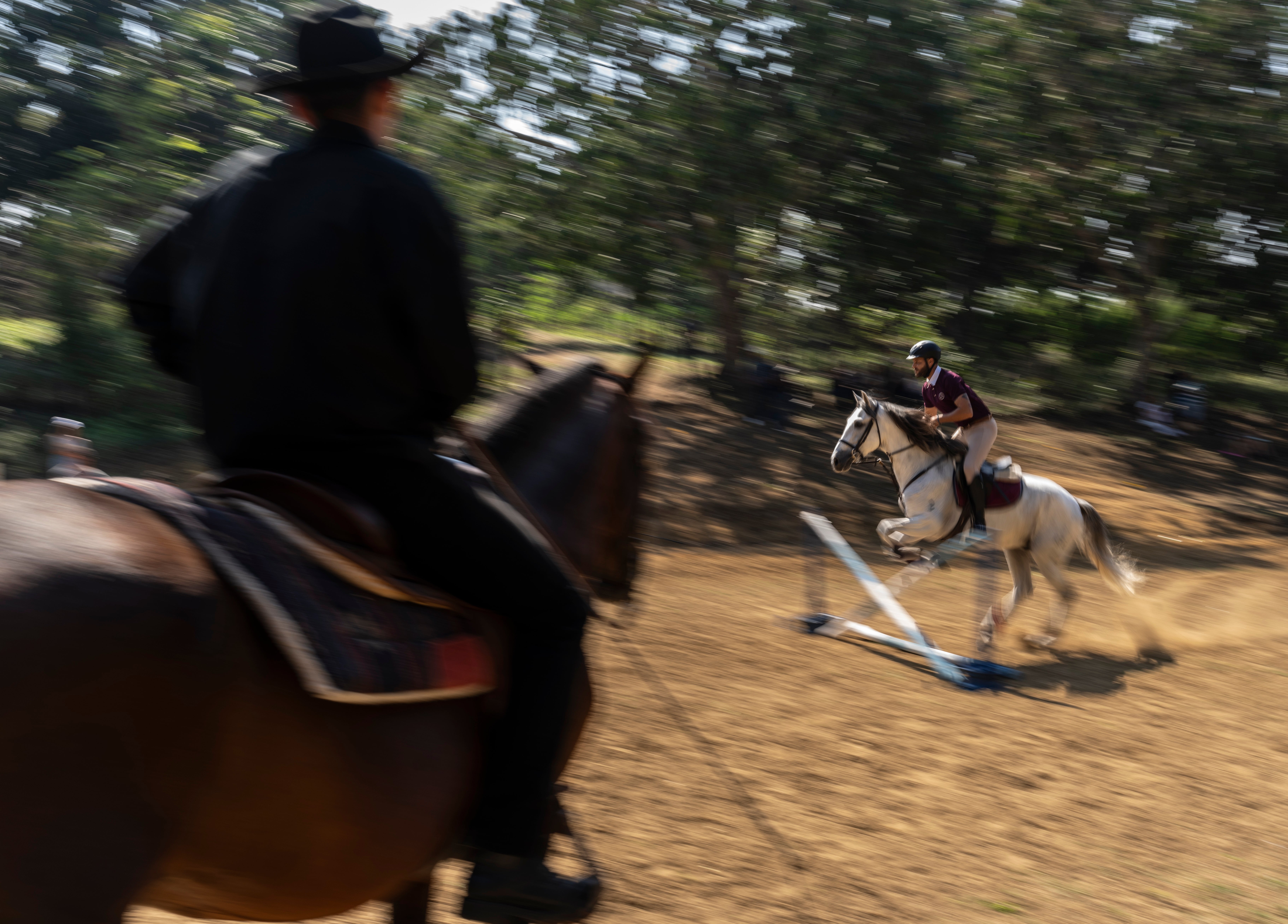 CUBA-LEJANO OESTE JÓVENES