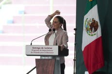 Sheinbaum anuncia que EEUU pausó por un mes la aplicación de los aranceles para México