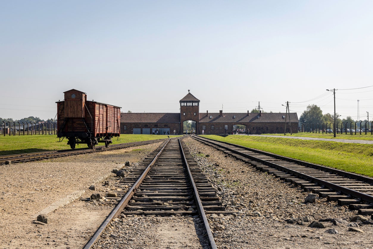 El Museo de Auschwitz-Birkenau abrió sus puertas en 1947, menos de dos años después del final de la Segunda Guerra Mundial