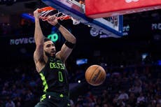 Celtics remontan desventaja de 26 puntos y vencen 118-110 a los 76ers