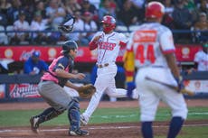 Puerto Rico sufre pero somete a Japón en la Serie del Caribe