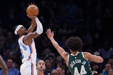 Gilgeous-Alexander anota 34 puntos y el Thunder aplasta 125-96 a unos mermados Bucks