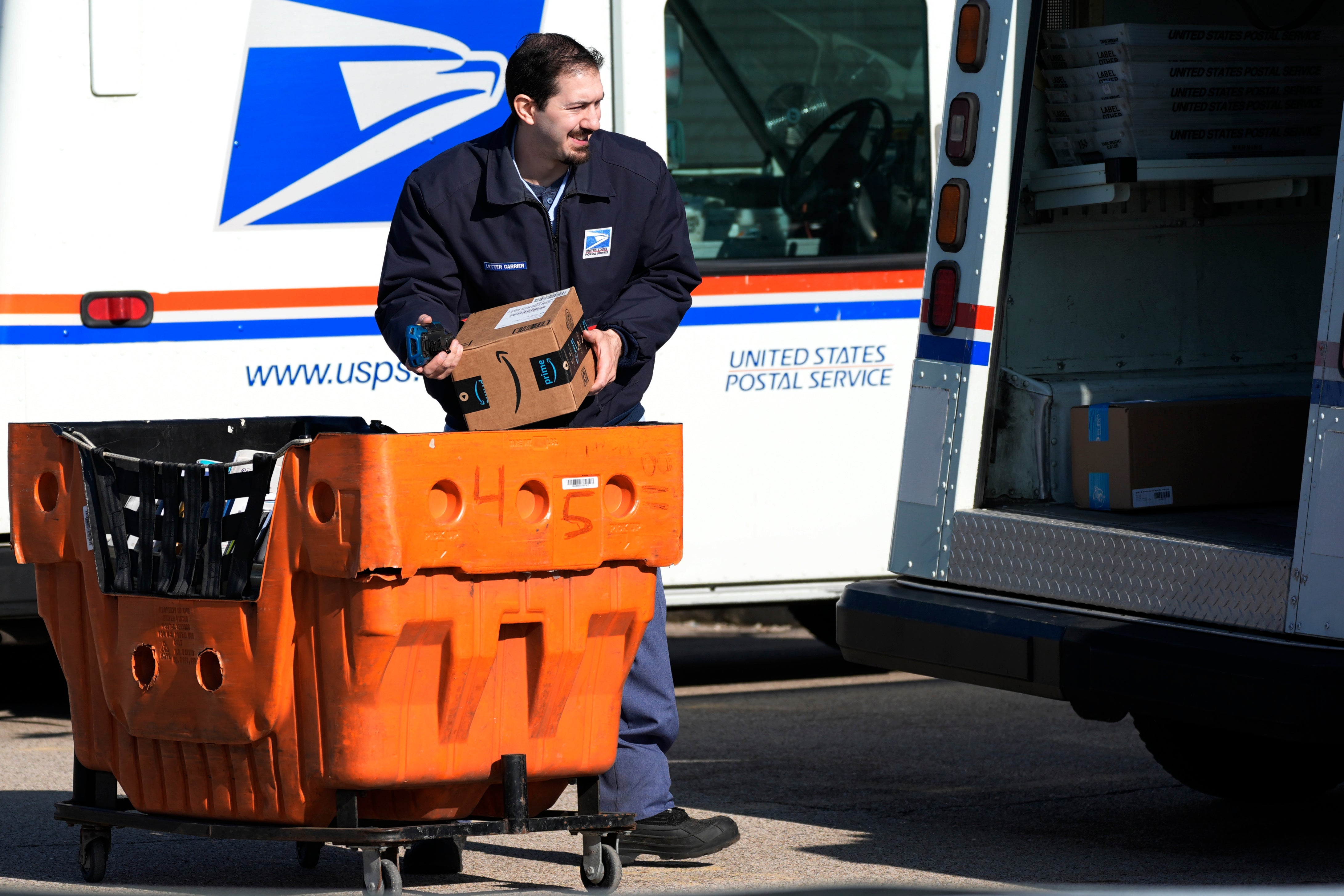 CHINA-USPS