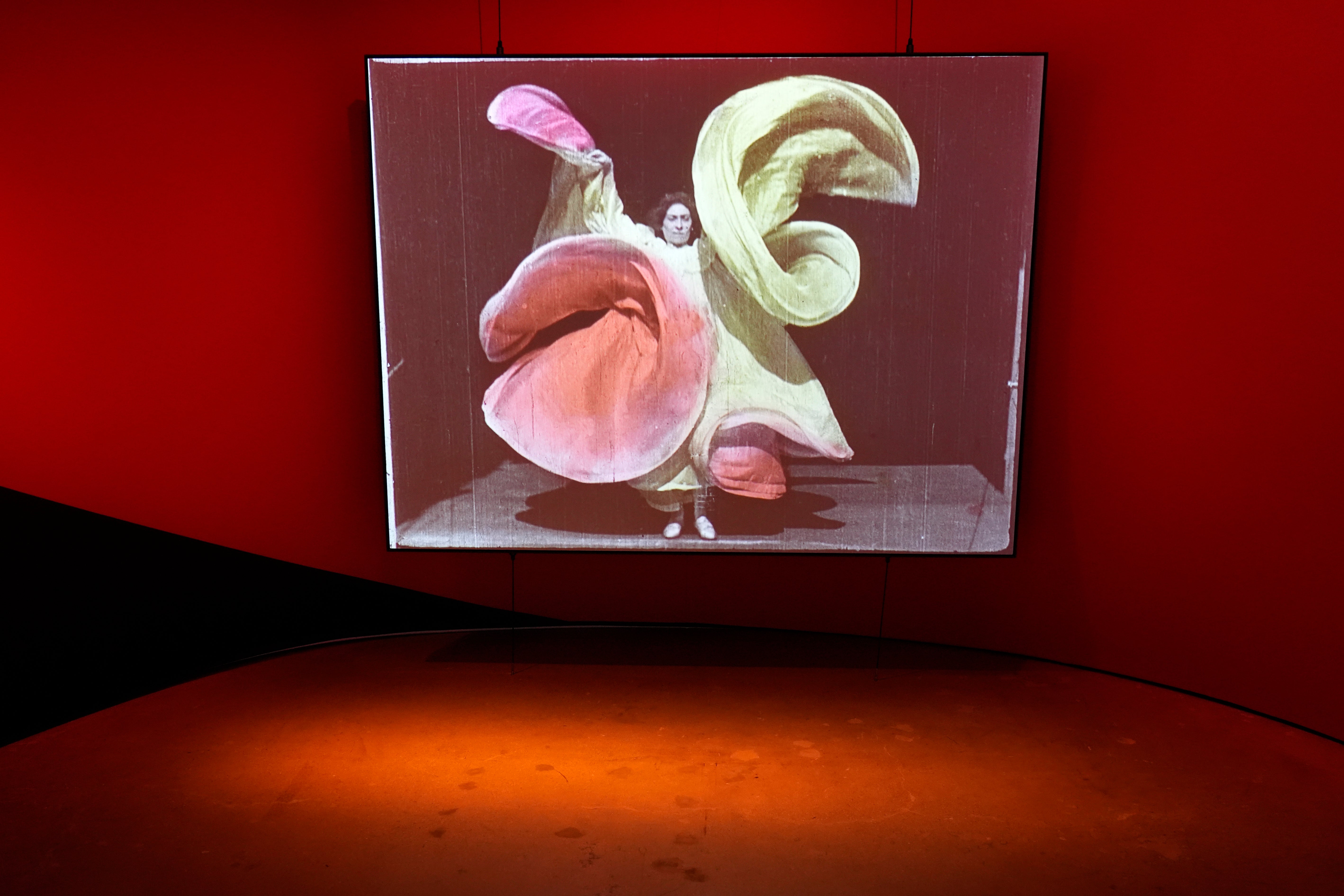 MUSEO DE LA ACADEMIA-EXPOSICIÓN DEL COLOR