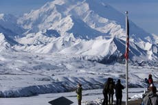 Legislatura de Alaska pide a Trump mantener nombre de Denali en lugar de cambiarlo a Monte McKinley