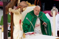 El papa recuerda a los militares que actúen solo en defensa y respeten las leyes internacionales