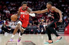 Brooks anota 19 y Rockets rompen racha de seis derrotas venciendo 94-87 a Raptors