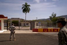 Corte aprueba solicitud para bloquear el envío de inmigrantes venezolanos detenidos a Guantánamo