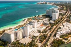 Hallan una fosa común cerca de un complejo turístico en Cancún