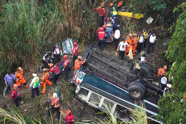 GUATEMALA-BUS-ACCIDENTE