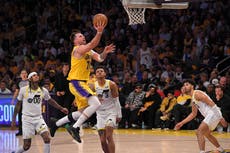 Doncic triunfa en su debut con los Lakers que vencen 132-113 al Jazz