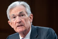 Powell afirma que los comentarios de Trump no afectarán las decisiones de la Fed