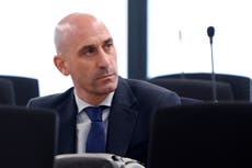 Defensa de Rubiales pide su absolución y abogado de Hermoso reitera acusación de agresión sexual