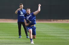 Clayton Kershaw firma por 7,5 millones y un año para seguir con los Dodgers en su 18va temporada