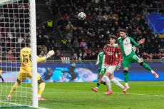 Carranza evita tiempo extra en Milán y coloca al Feyenoord en octavos de final