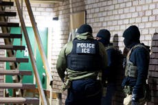 Reasignan a funcionario del ICE en medio de frustraciones por programa de deportaciones de EEUU