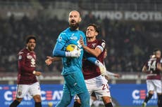 AC Milan se hunde en crisis tras derrota llena de errores 2-1 ante Torino en Serie A