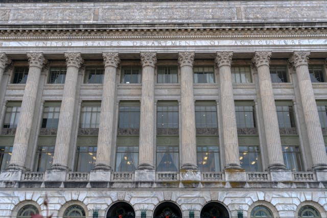 EEUU-COLEGIOS AFROESTADOUNIDENSES-BECA SUSPENDIDA