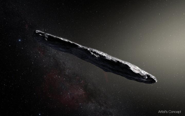 Se cree que Oumuamua, un objeto interestelar con forma de cigarro, procede de la nube de Oort. El astrónomo de Harvard Avi Loeb teorizó en 2017 que el objeto podría tener orígenes extraterrestres, aunque investigaciones posteriores sugirieron que se trataba simplemente de un cometa helado