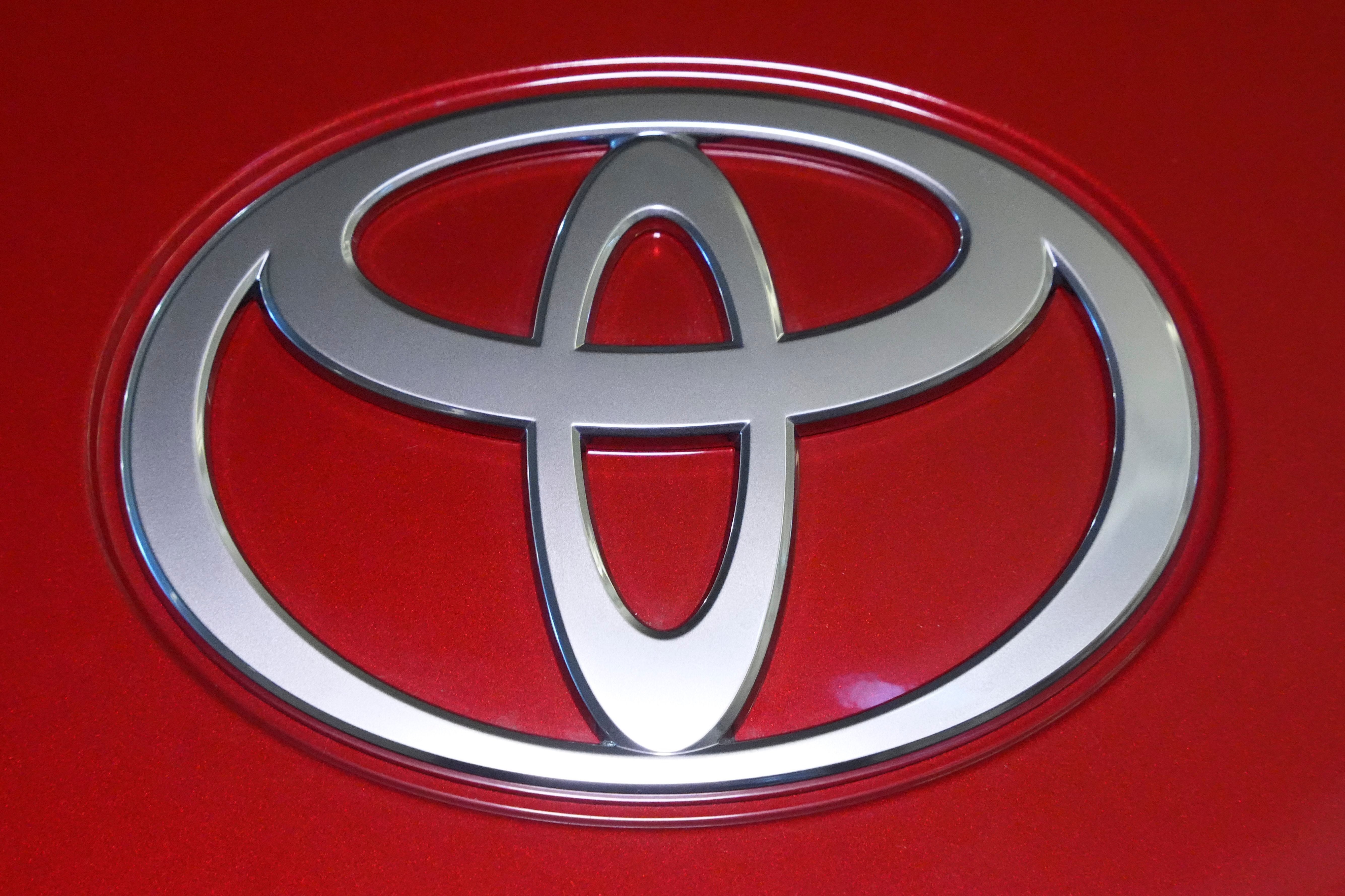 TOYOTA-REESTRUCTURACIÓN