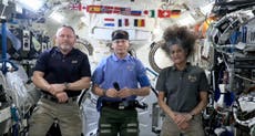 Astronautas varados en la estación espacial podrán volver a la Tierra tras 9 meses en el espacio