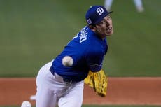 Sasaki lanza 3 innings en blanco al debutar en pretemporada con Dodgers