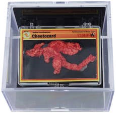 Cheeto con forma de Pokémon, "Cheetozard", se vende en subasta por 87.840 dólares