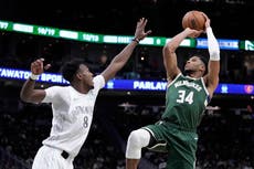 Antetokounmpo se une al club de los 20.000 puntos y los Bucks vencen 137-107 a los Mavericks