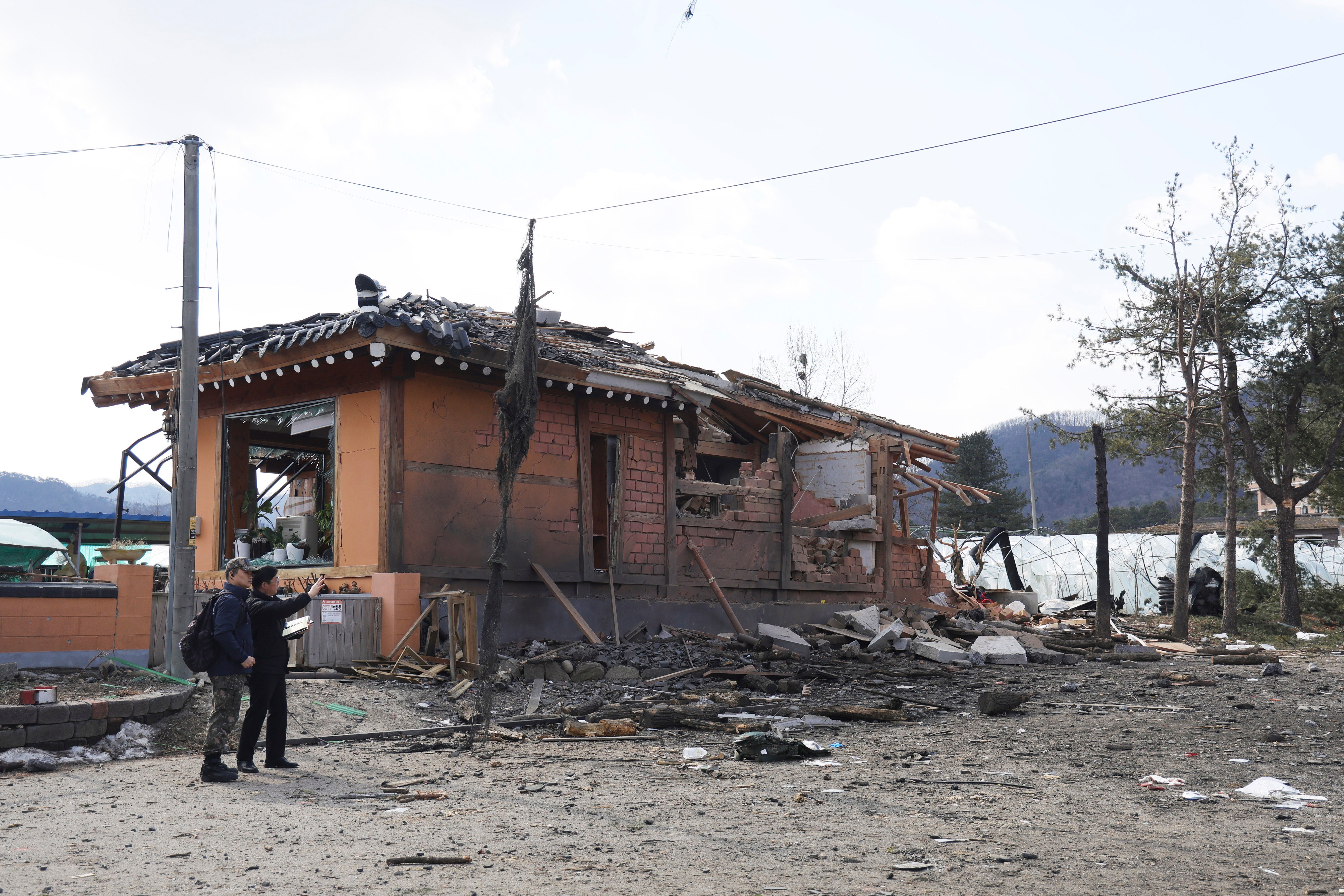 COREA DEL SUR-BOMBARDEO ACCIDENTAL