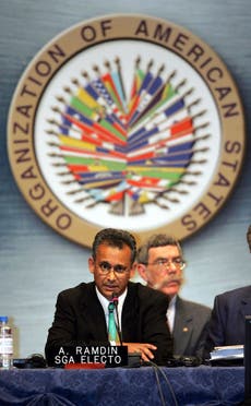 La OEA elige al canciller de Surinam, Albert Ramdin, como su nuevo secretario general