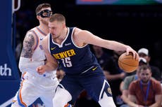 Jokic registra 35 puntos y 18 rebotes para guiar a los Nuggets a vencer 140-127 al Thunder