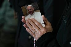 El papa Francisco predijo un papado corto y una muerte temprana