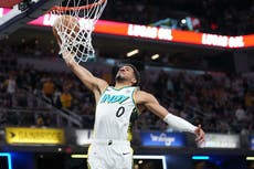 Impresionante jugada de 4 puntos de Haliburton le da victoria a Pacers ante Bucks